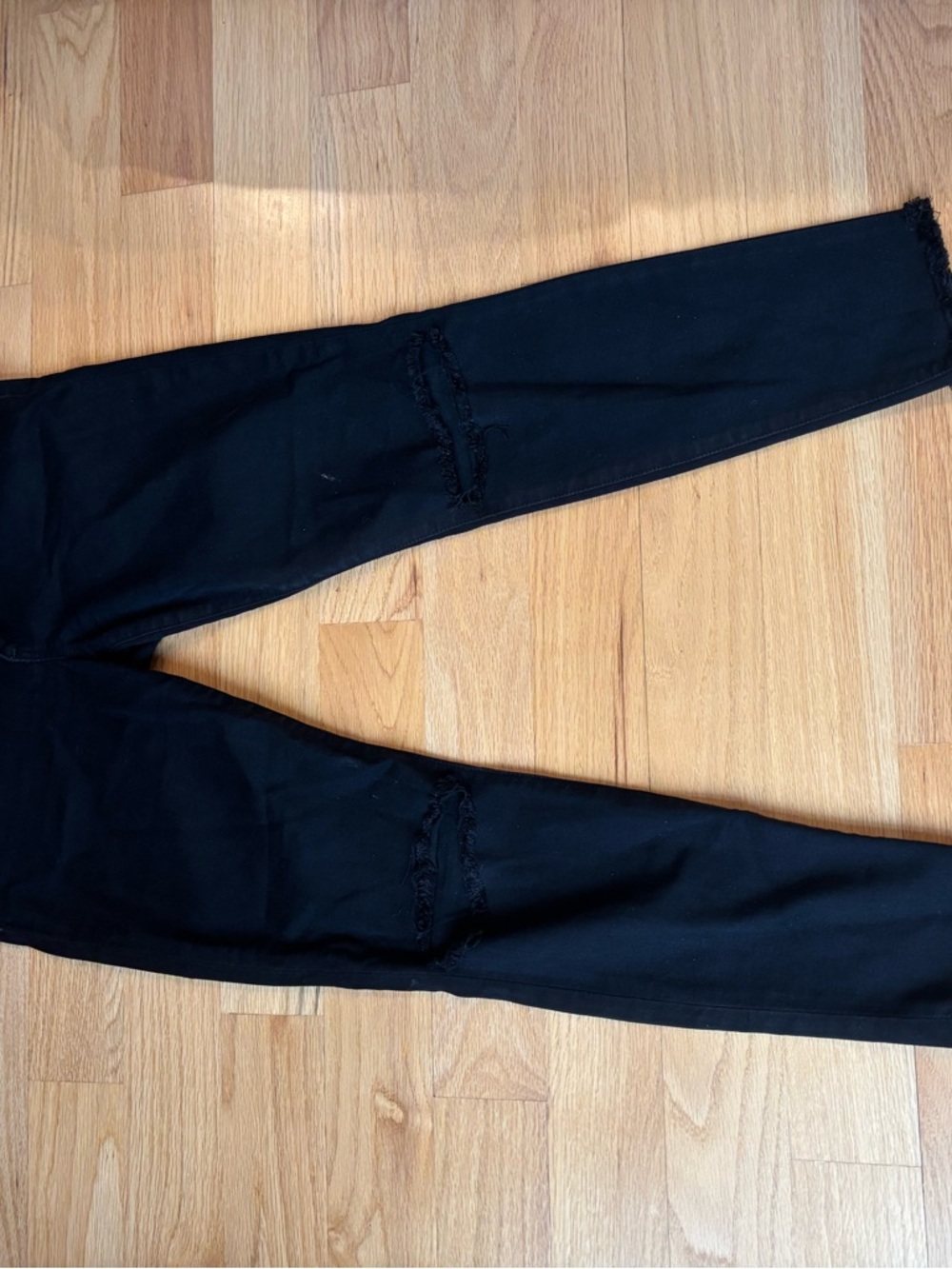 Joe's Jeans Black Skinny Jeans with Distressed Knees